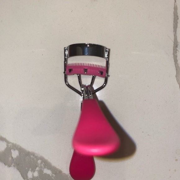 Curling and combing eyelash curler - Picture 7 of 7